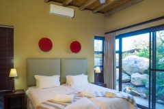 RIVER-ROOMS-1