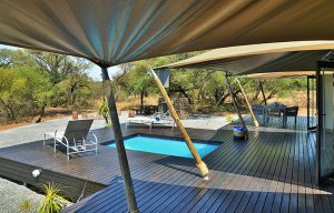 Finfoot Lake Reserve tents outside