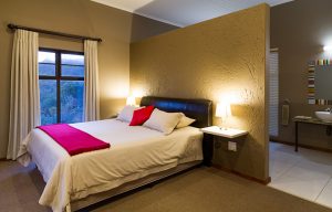 Stonehill River Lodge bedroom