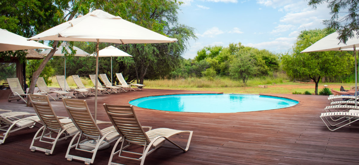 Set within the tranquil Greater Pilanesberg area, Finfoot Lake Reserve is the perfect nature-based holiday.